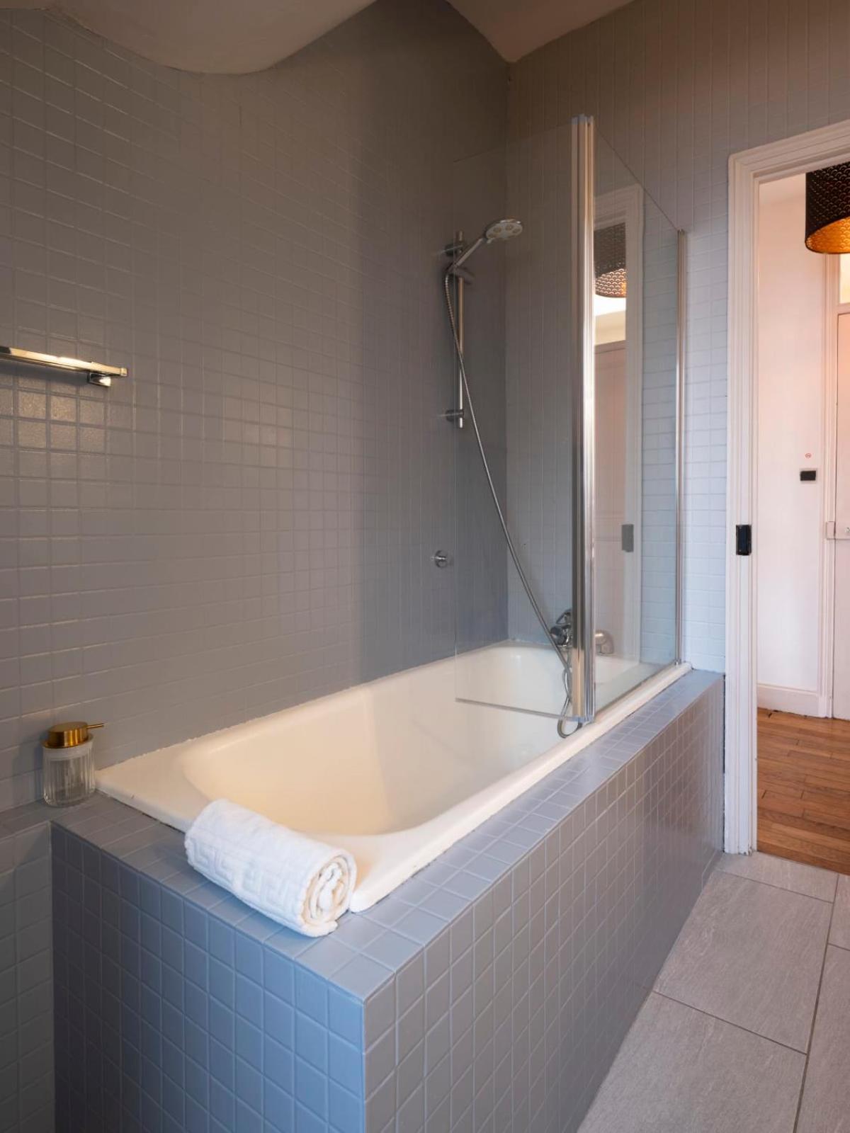 Apartment Le Prestige De Poincare Nancy